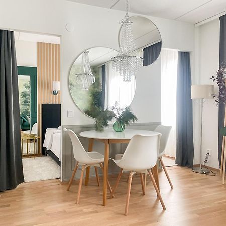 Cozy Apartment Right Next To Metro Station Espoo Eksteriør billede